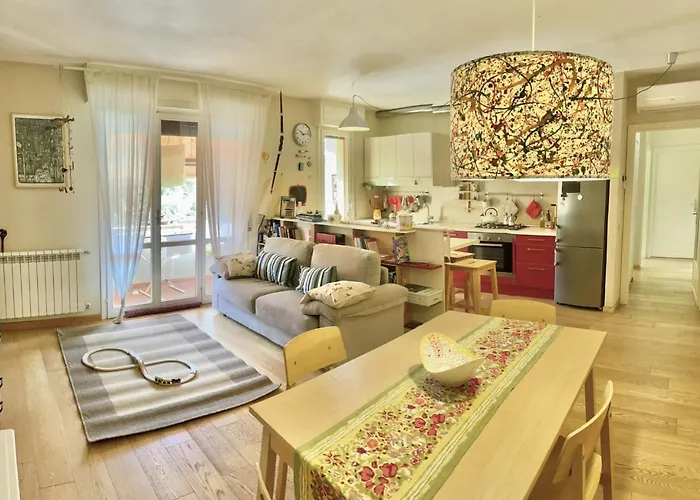 A Casa Di Rocco With Air Condition, Wifi And Private Parking